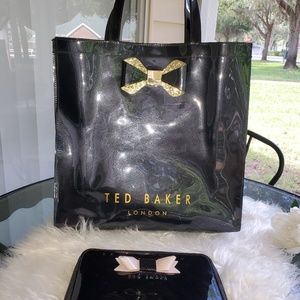 Ted Baker London Bags - TED BAKER LONDON LARGE BAG AND SMSLL BAG. Ted Baker London Bags - TED BAKER LONDON LARGE BAG AND SMSLL BAG.